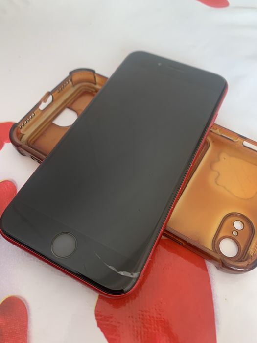 Обменю айфон се2020