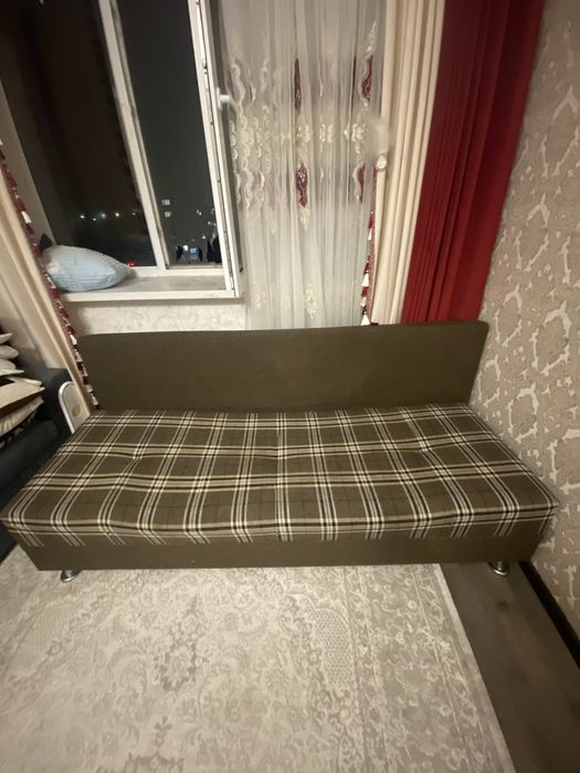 продается диван отличным состояни торг имеется