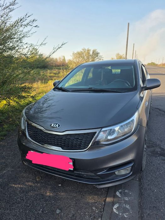 Продам автомобиль Kia Rio
