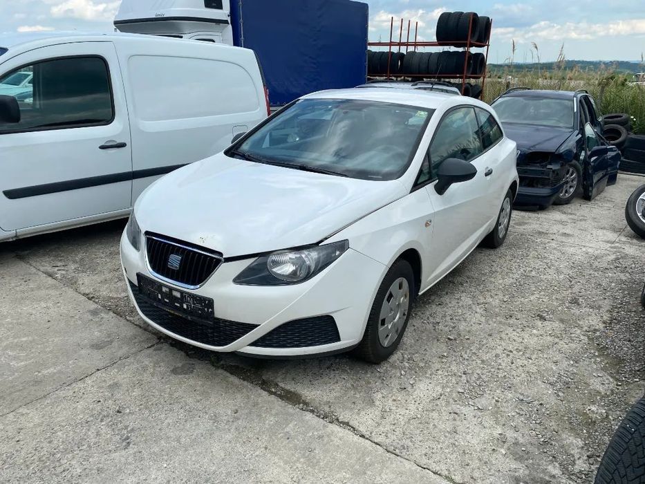 Dezmembrez piese Seat Ibiza