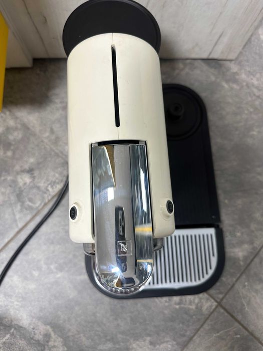 Капсулна кафемашина Nespresso