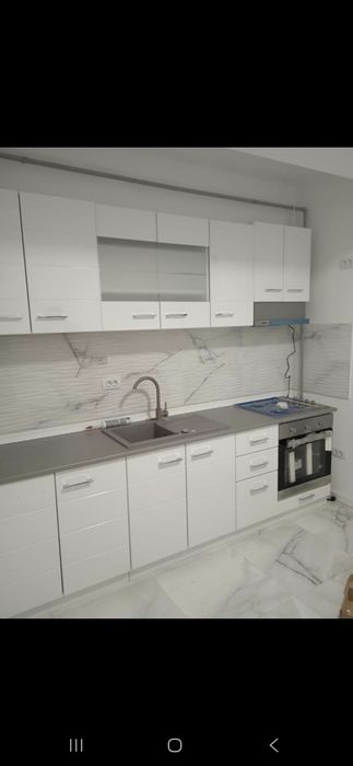 Inchiriez apartament cu 2 camere!