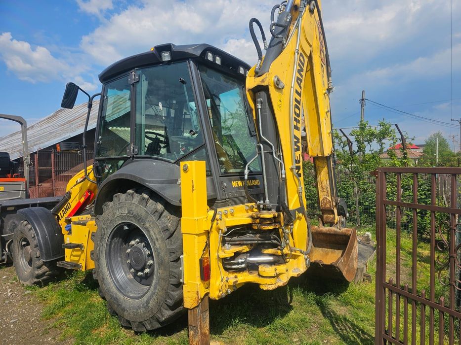 Inchiriez MiniBuldoexcavator & Buldoexcavator|Compactor 3T