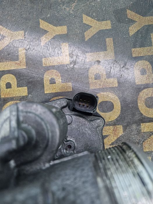 Дросел клапа 2.0тфси фси 2.0tfsi vw audi seat skoda