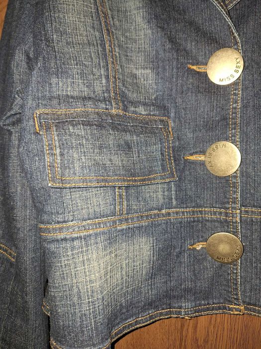 geaca blugi 38,40