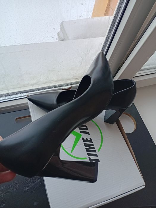 Туфли женские 39 размер