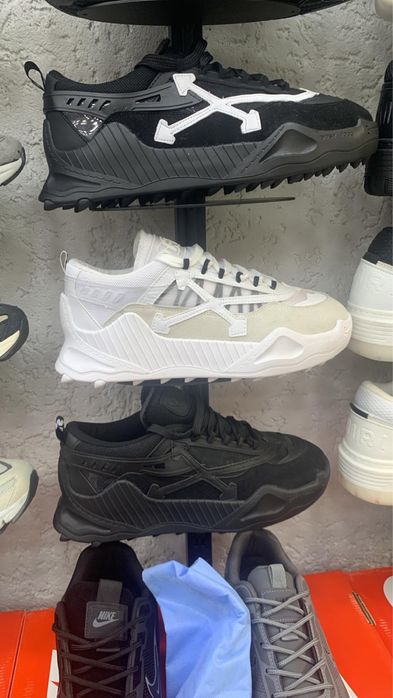 Adidasi off white odsy