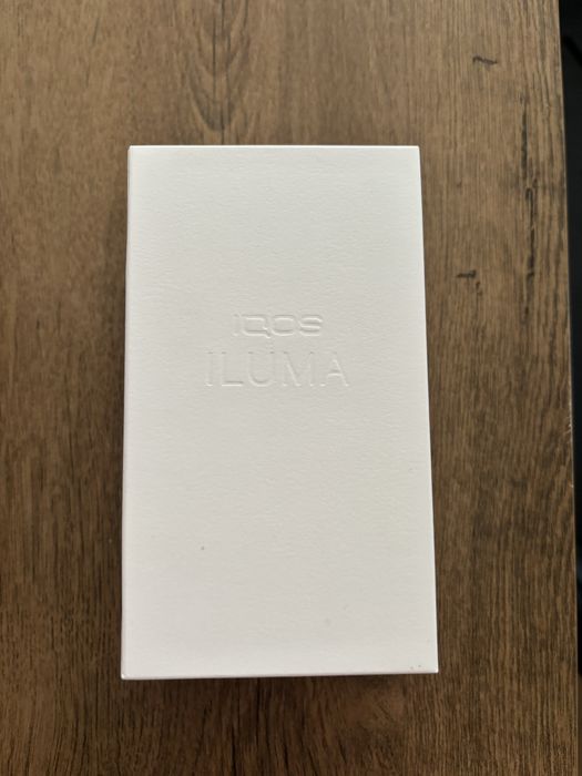 Iqos Iluma nou cu cutie