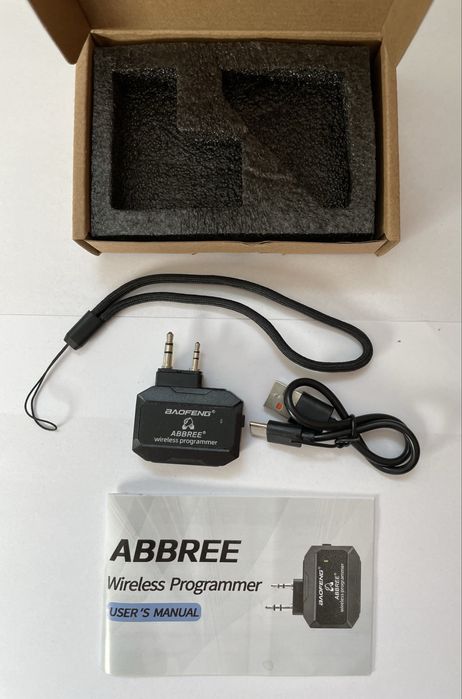 Programator bluetooth Abbree pentru statii radio Baofeng si Quansheng