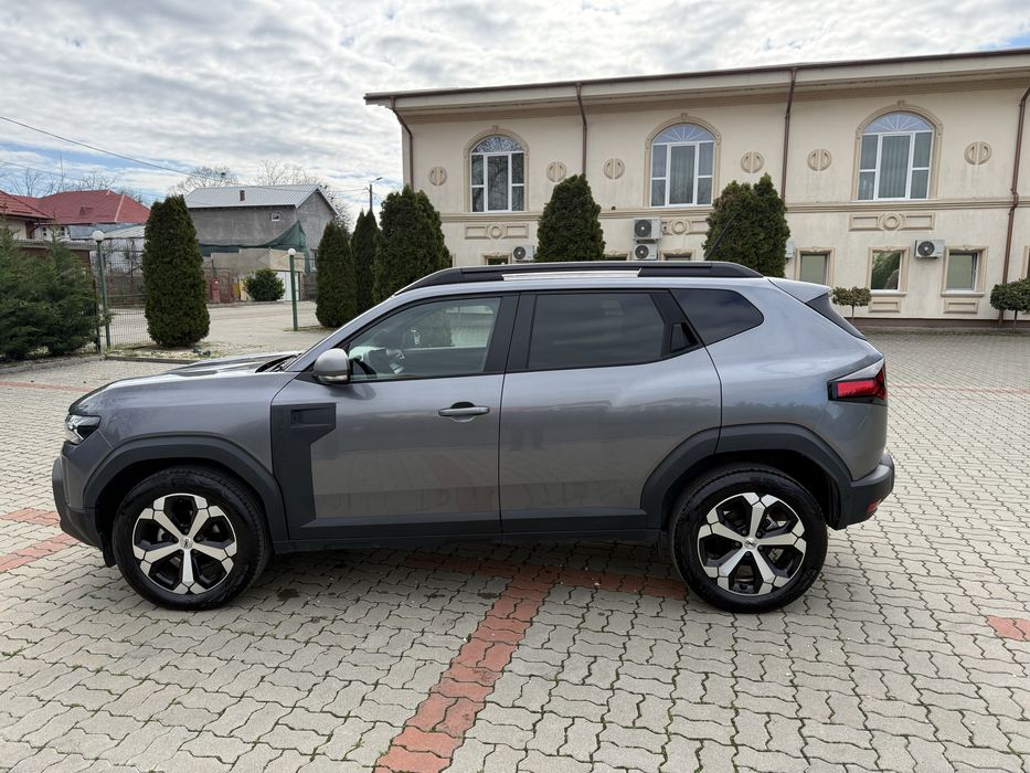 Dacia Duster 3 mild hibrid 1.2 benzina 130 cp km 18000 an 2025