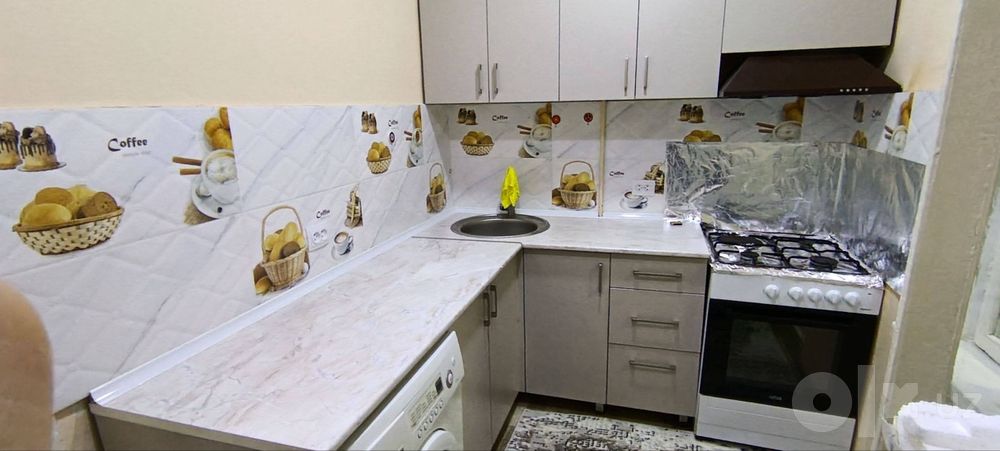 Чирчик ш. 1 м/н Октябр 1/2/4 янги планировка 40 м²