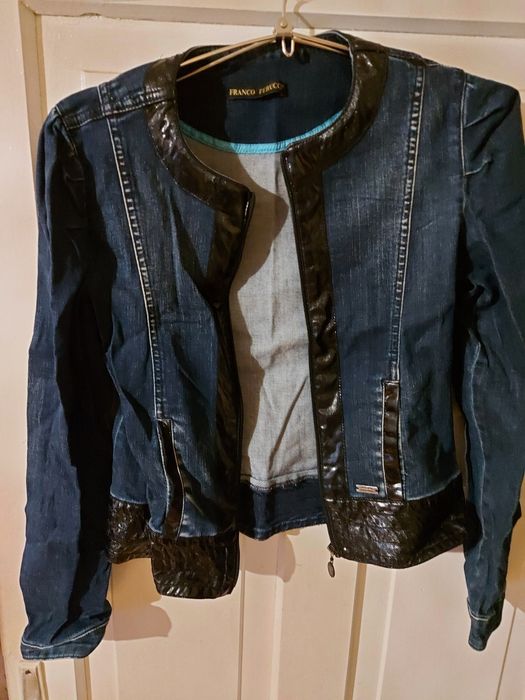 Дамски якета и сака