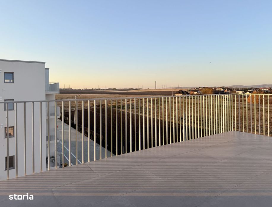 Penthouse de lux 160 mp mobilat de închiriat bloc nou Ipotești,Suceava