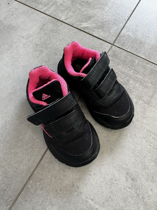 Детская обувь zara, addidas