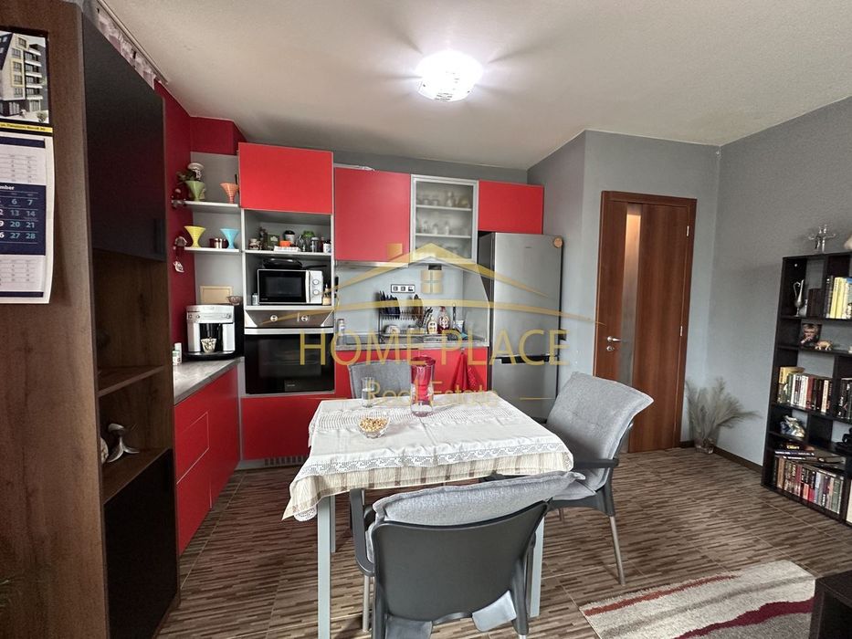 Тристаен апартамент в м-т Свети Никола