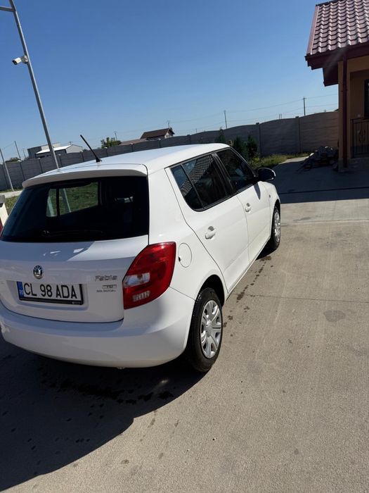 SKODA Fabia 2012 — imagine 4