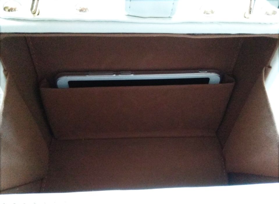 Елегнатна дамска чанта, подарък за жена, чанта за бал или сватба