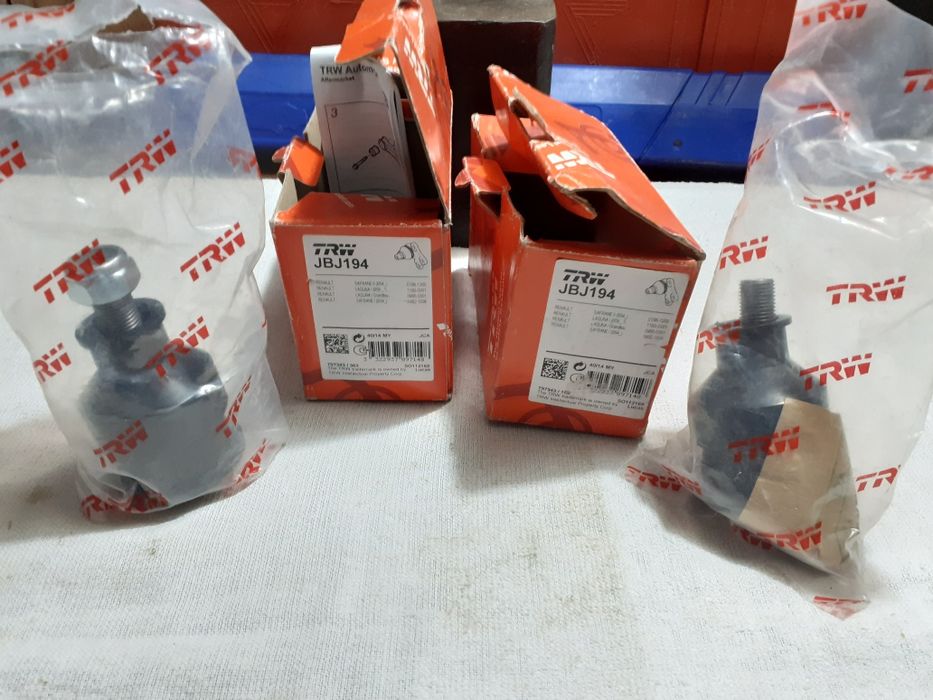 Pivoti Renault și senzori opel