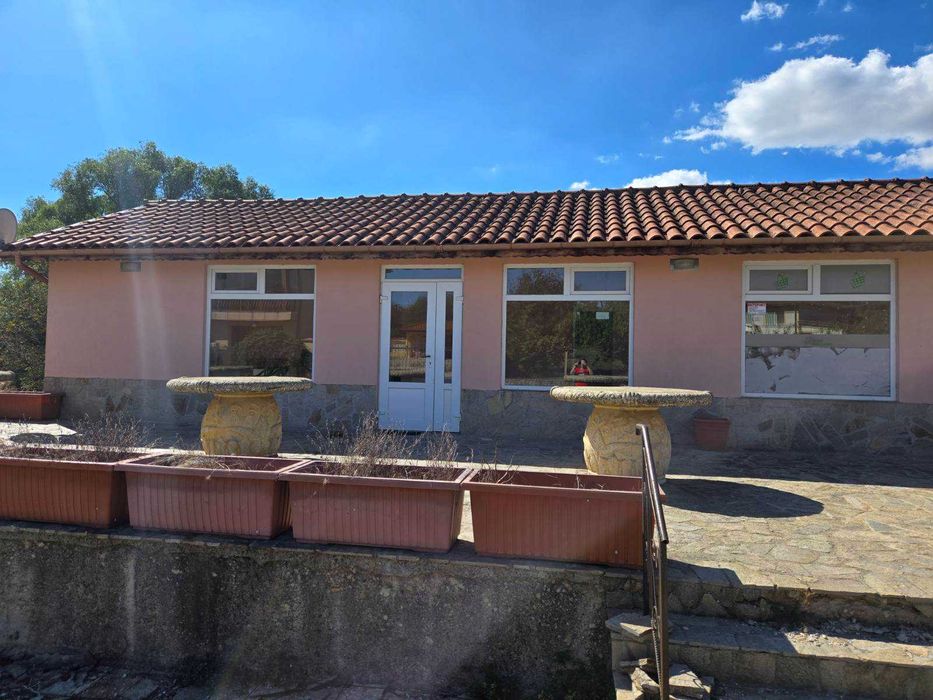 Дава се под наем Магазин в Суворово - 100 кв.м за 255 € - Снимка #5