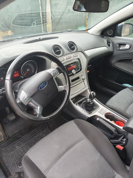 Vând Ford Mondeo Mk4 145000km