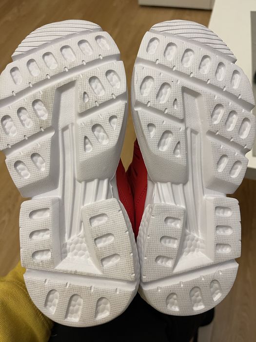 Кроссовки детские