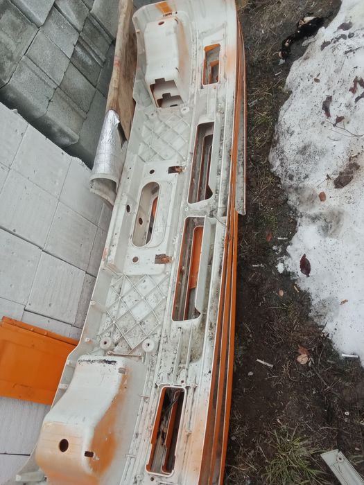 Продам бампера на шахман