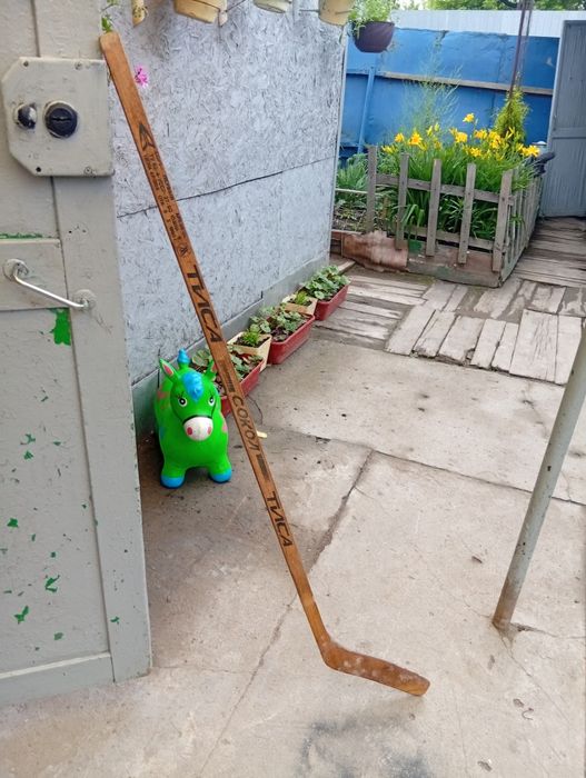 Продам клюшку советскую тиса