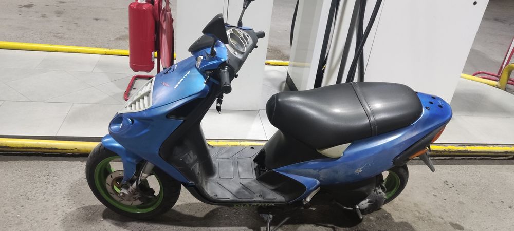 Мотопед Piaggio NRG