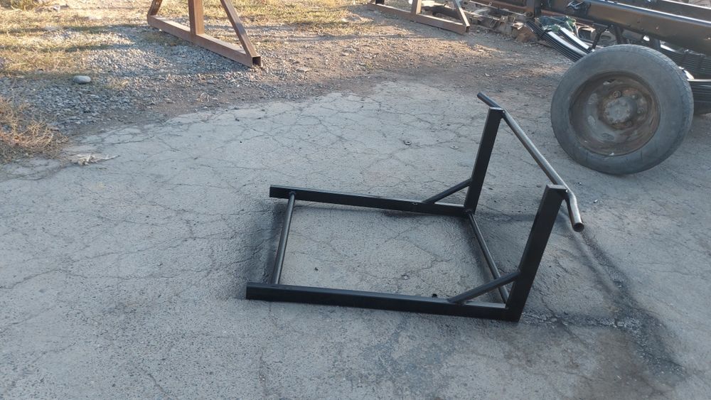 Турник настенный