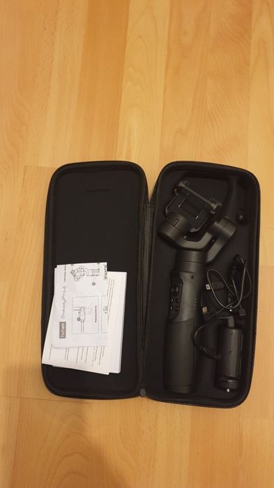 Stabilizator Gimbal ISteady Pro4 pentru GoPro