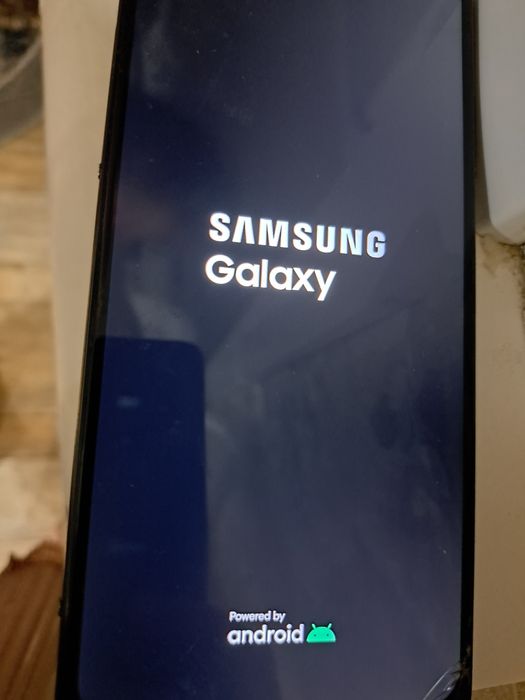 Продам смартфон.