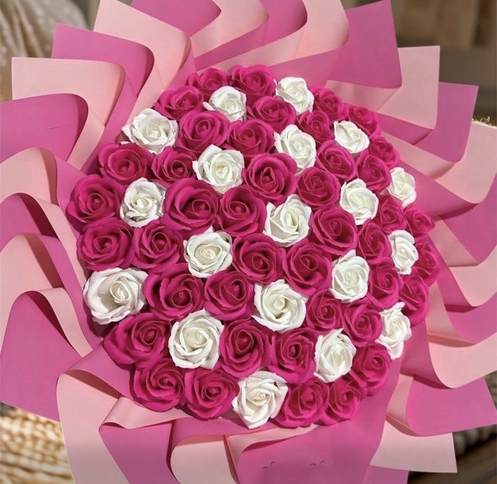 Buchete de trandafiri de la 40 de lei