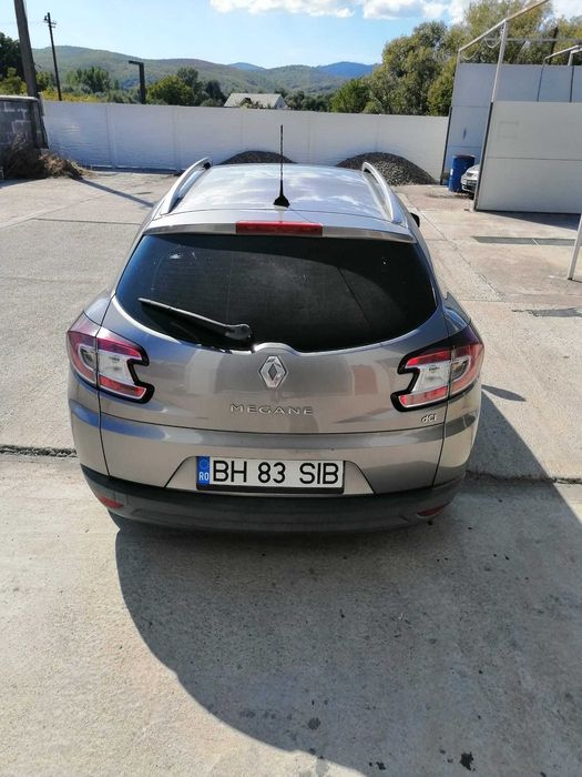 Masina Renault Megane 3