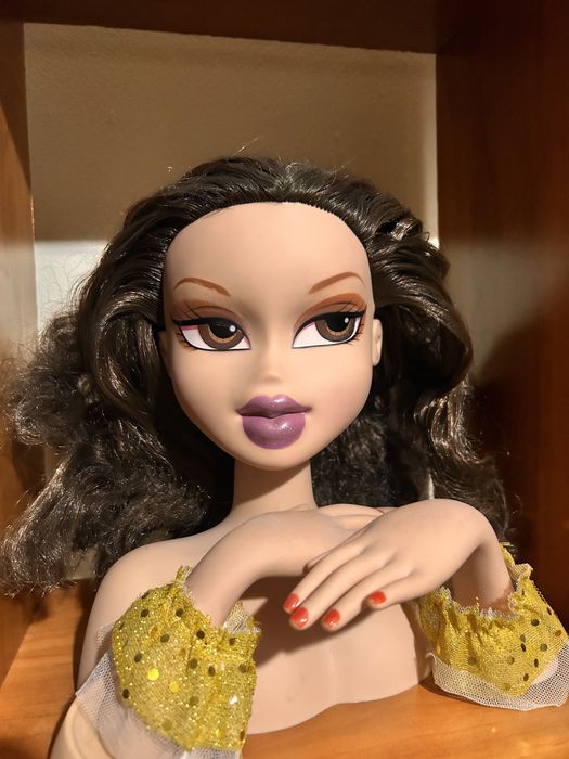 Кукла за украсяване