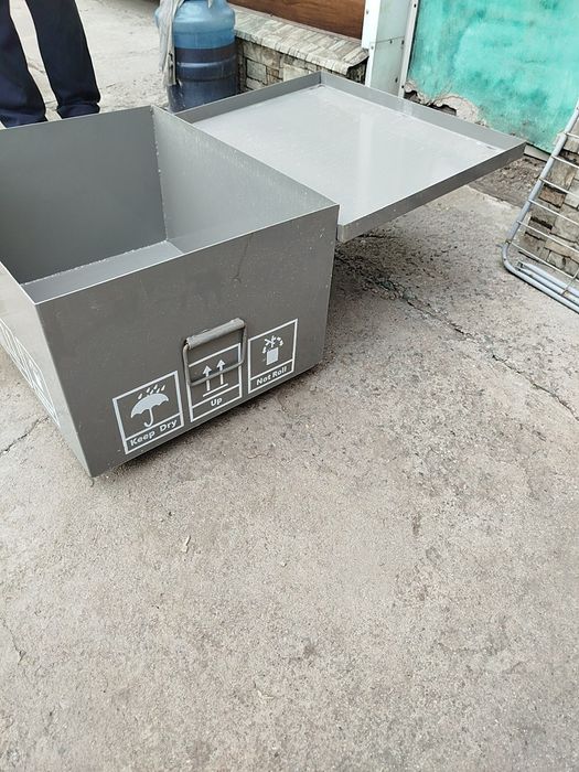 Металлические ящики