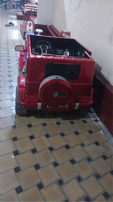 Детская электромашина Mercedes G-Class (Gelik)