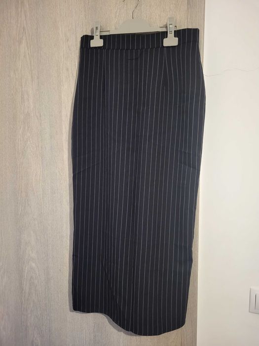 Costum  de  damă