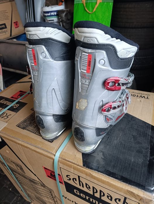 Комплект ски, обувки и щеки