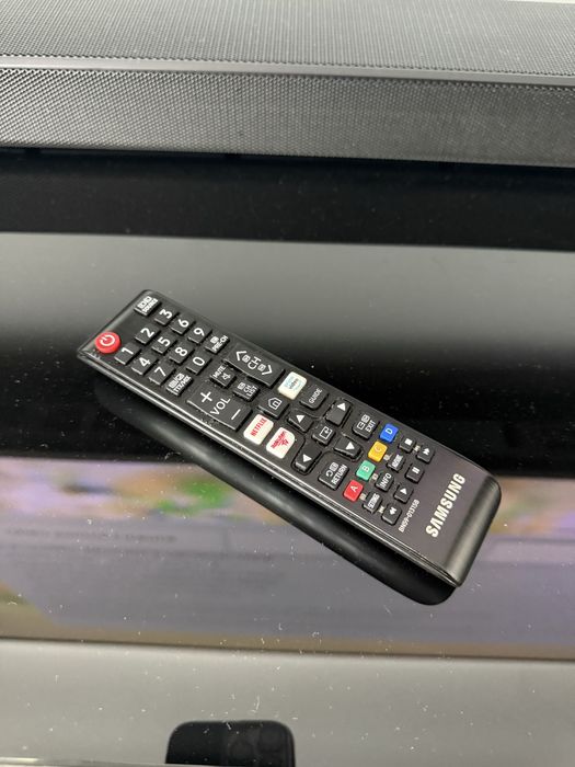 Samsung 75RU7170, 189 cm, 4K Ultra HD, Smart TV, impecabil