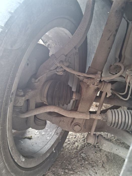 Fuzeta stanga dreapta mercedes ml w164