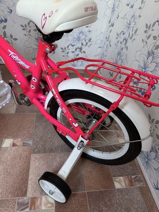 Велосипед розовый