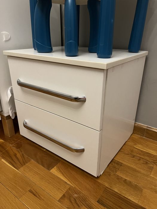 Спальный гарнитур, кровать