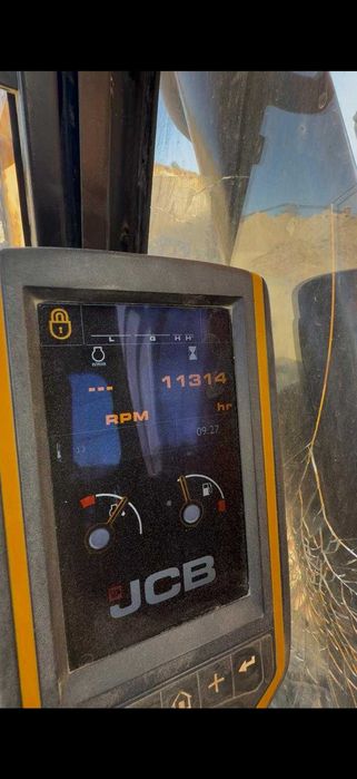 Excavator JCB DH320