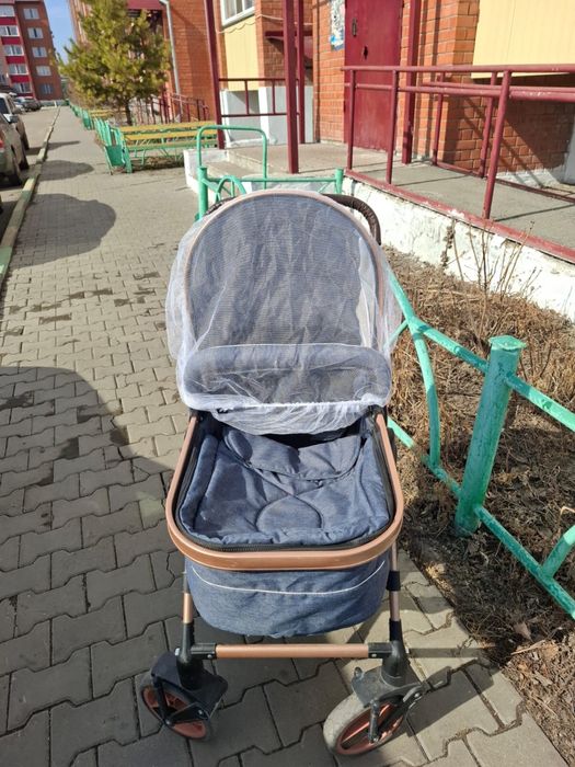 Коляска детская