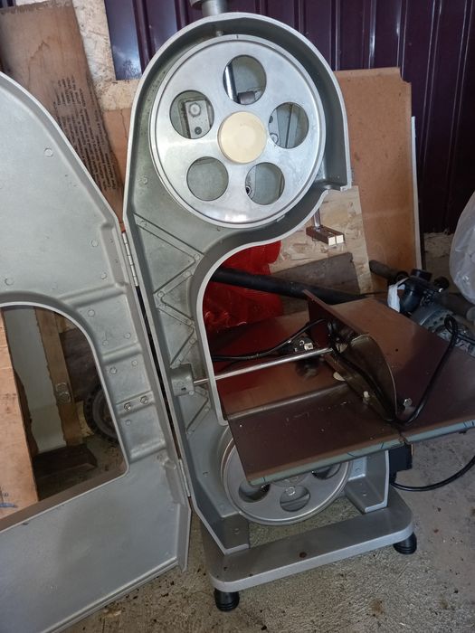 Продам ленточная пила