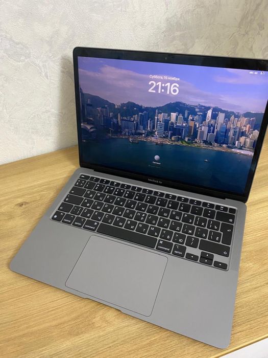 Macbook air в идеальном состоянии