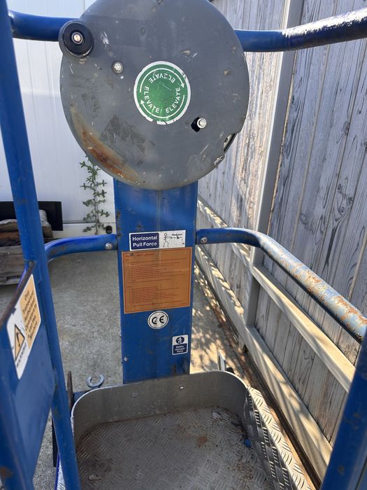 Nacela manuala / platforma de lucru  JLG Pecolift