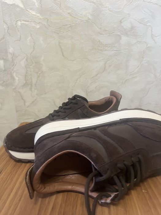 Продам кросовки 37 размер