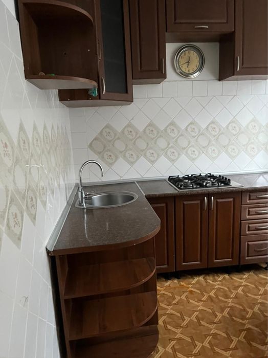 Продаю кухонный гарнитур