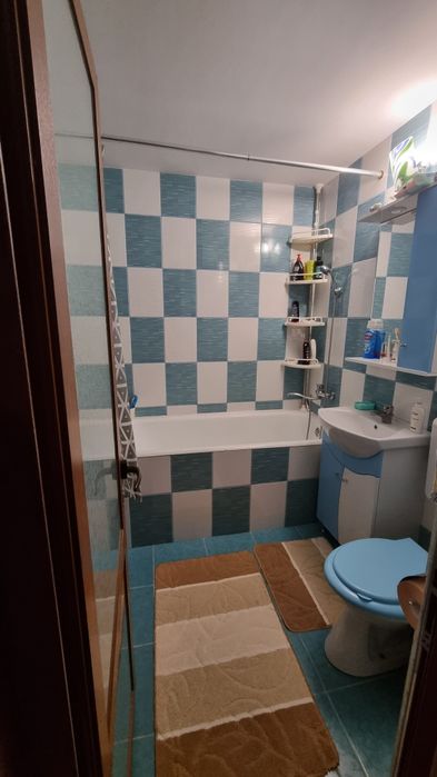 Apartament 2 camere decomandat - zona Orizont